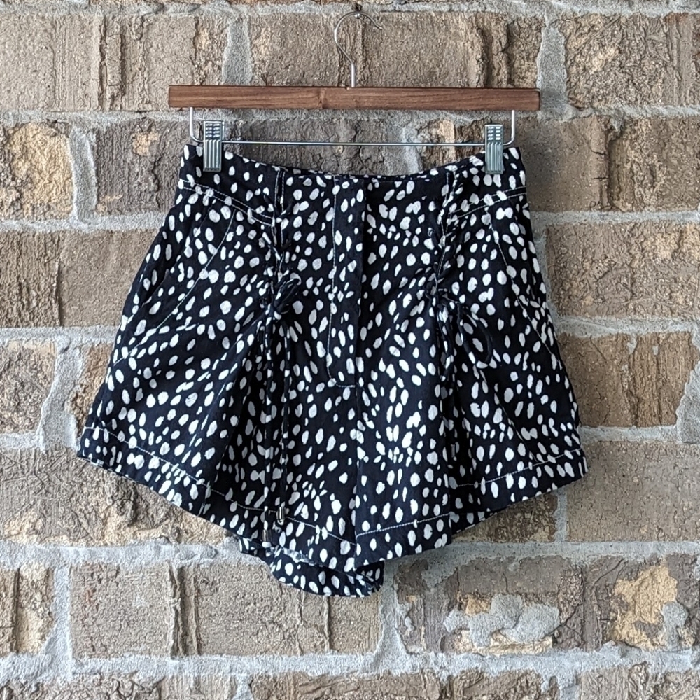 NWOT Free People Lace-Up Bennett Polka Dot Shorts Size 2 Black Off-White